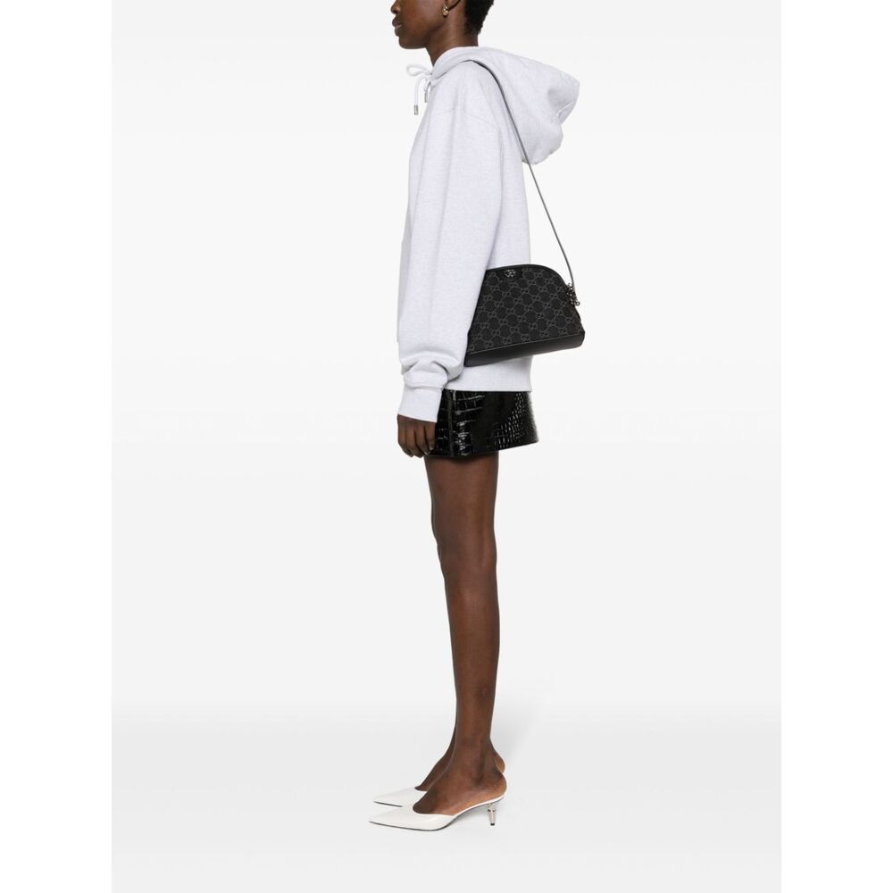 구찌 GG 수프림 모노그램 캔버스 크로스 백