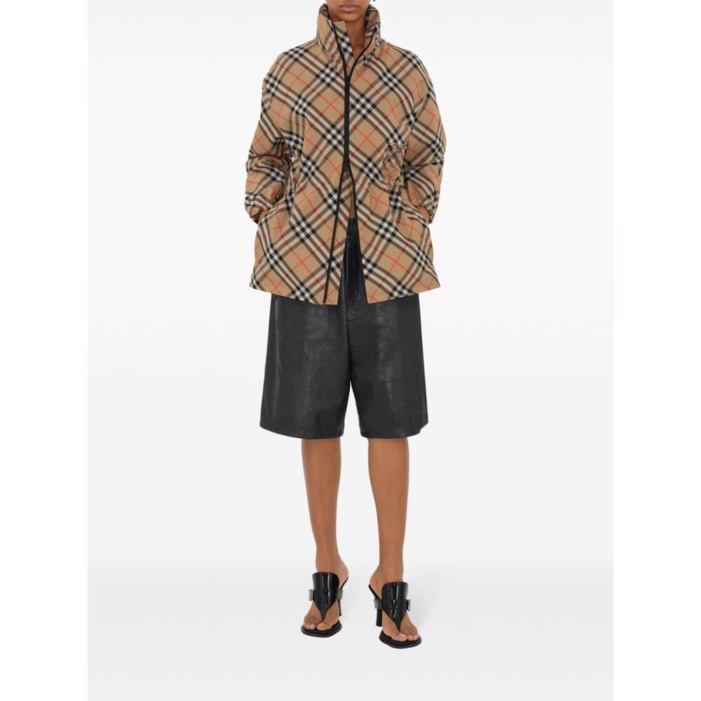 버버리 체크 패턴 재킷