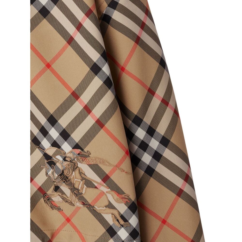 버버리 체크 패턴 재킷