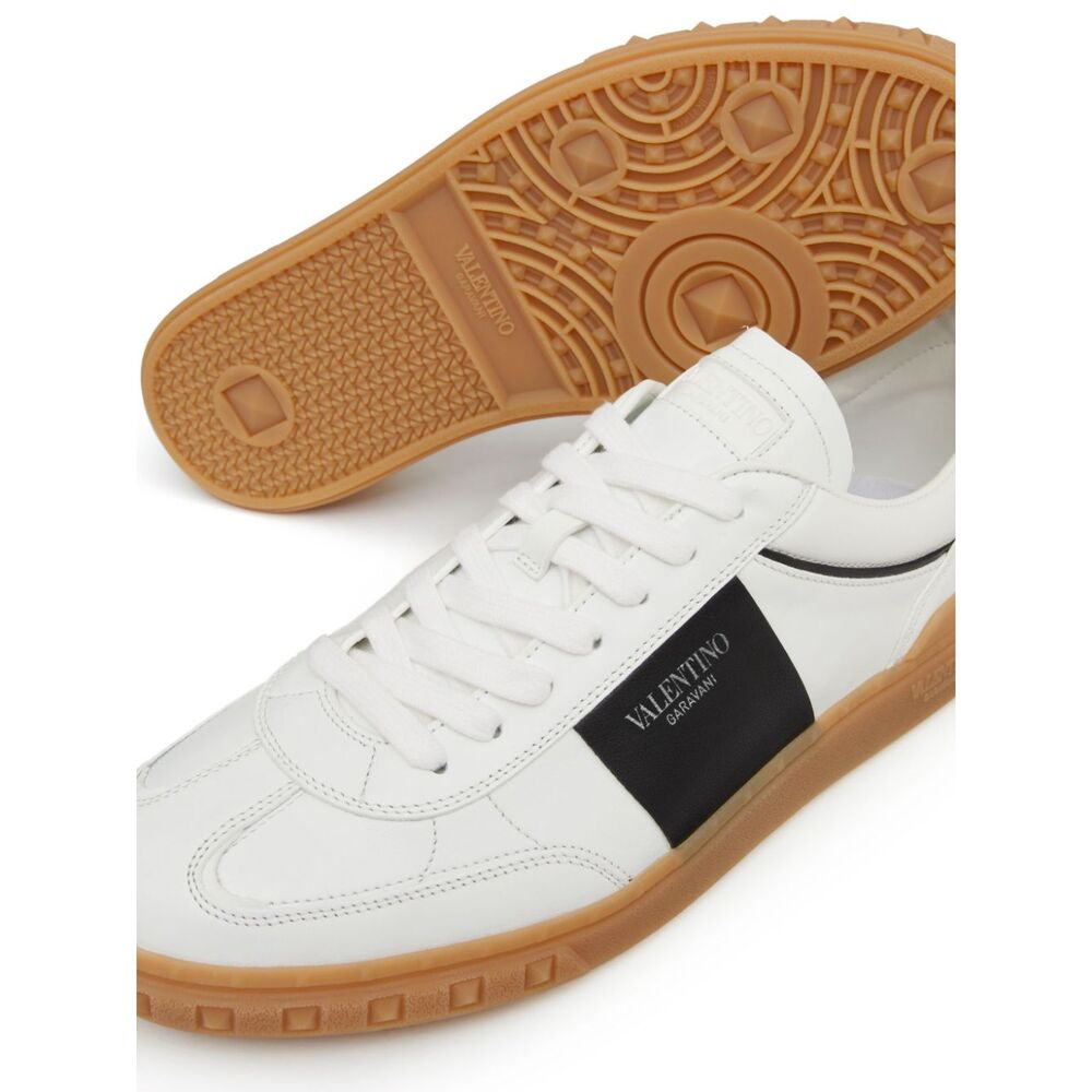 발렌티노 업빌리지 로우탑 스니커즈