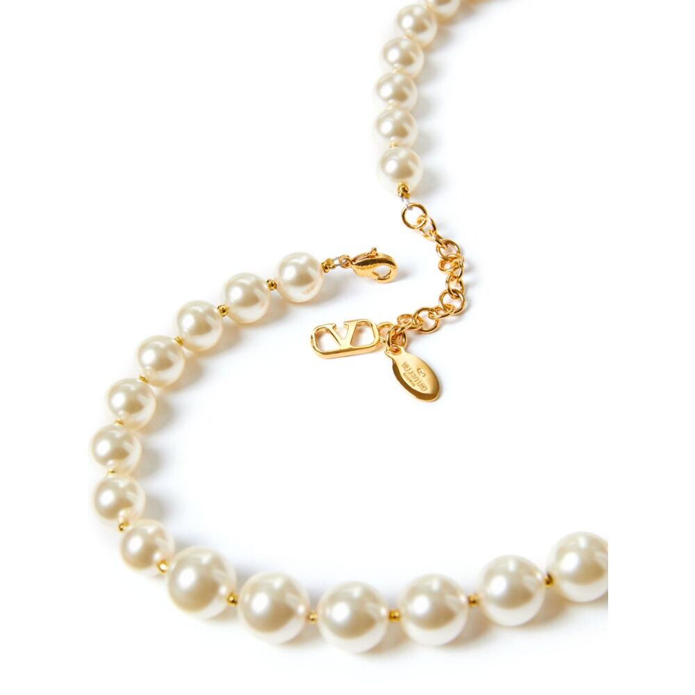 발렌티노 로고 팬던트 진주 목걸이