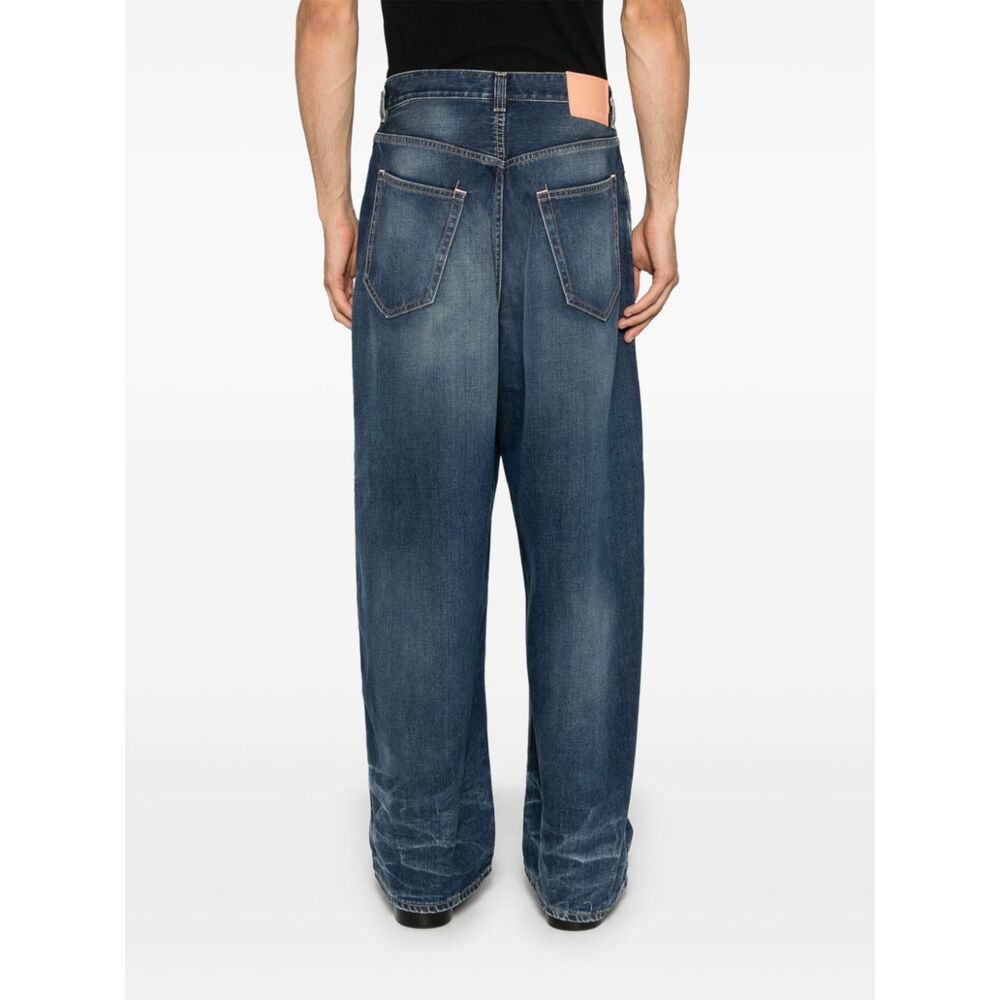 아크네 수퍼 배기 진