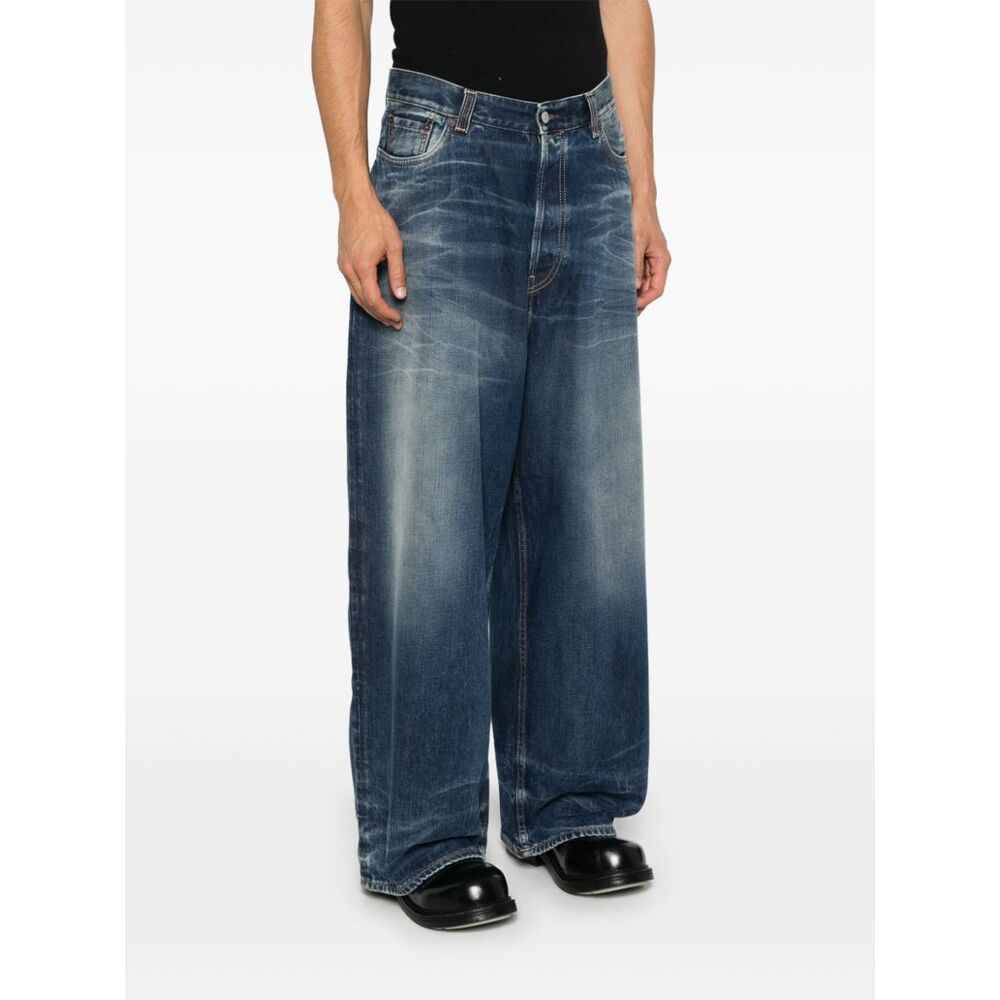 아크네 수퍼 배기 진