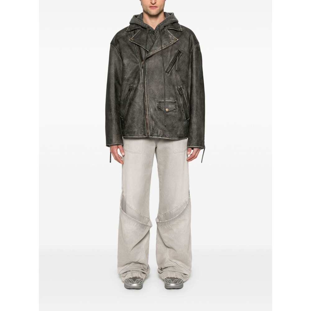 아크네 엠보스드 로고 가죽 바이커 재킷