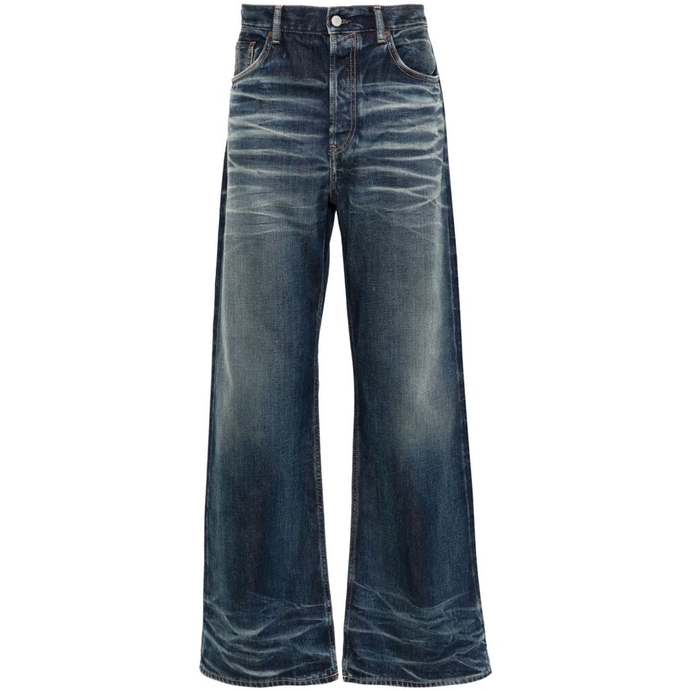 아크네 위스커 스트레이트 진