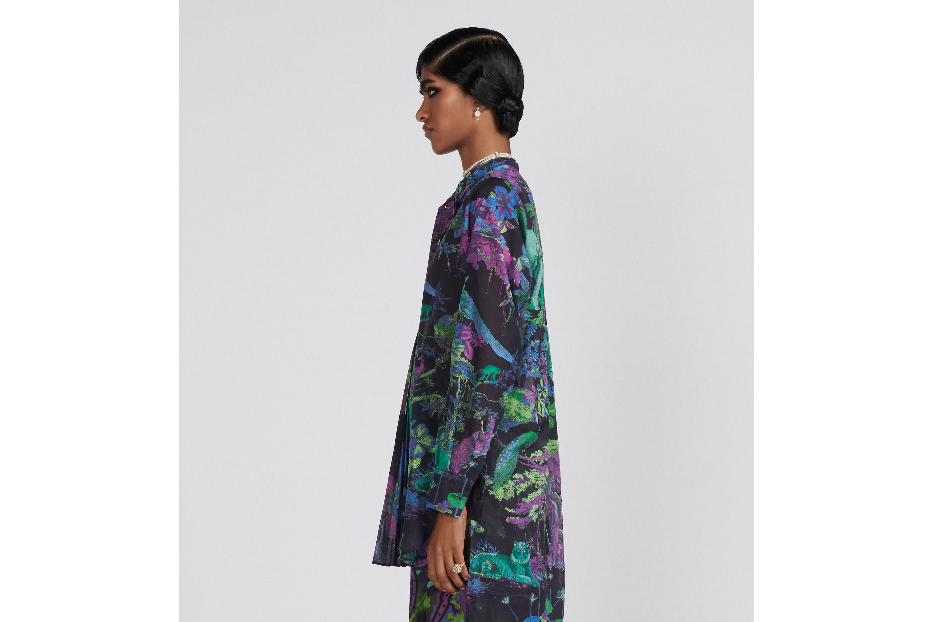 디올 롱 블라우스