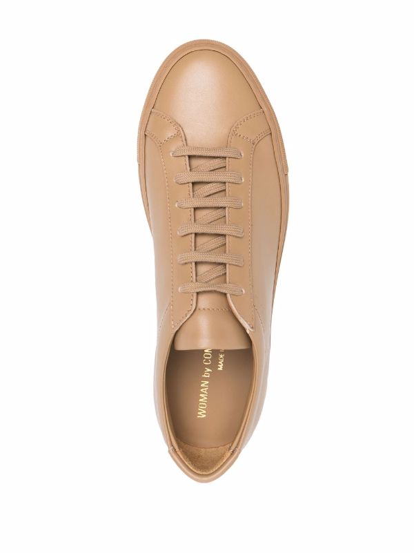 커먼프로젝트 폴리시드 레이스업 스니커즈