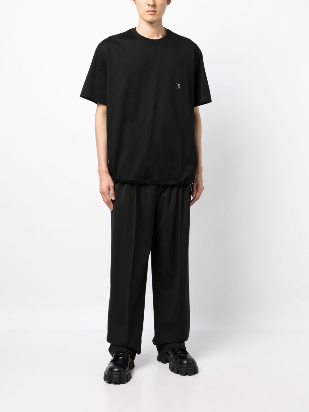 우영미 로고 자수 티셔츠